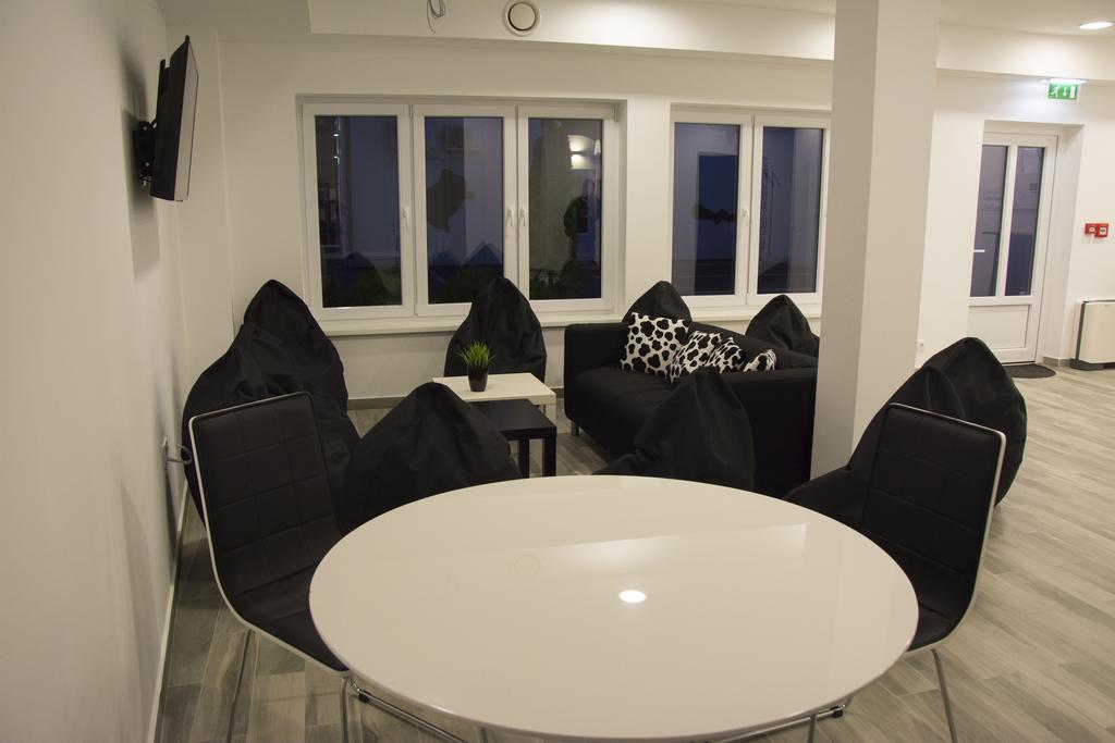 Hostel 101 Dalmatinac Vukovar Buitenkant foto